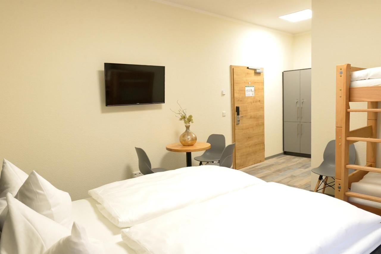 Hostel & Pension Alte Brauerei Айзенах Екстериор снимка